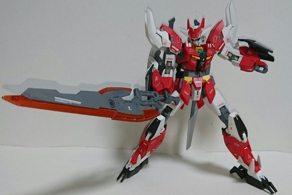 合体させて大剣に。
赤熱化部分の位置はアニメを参考に決めました。