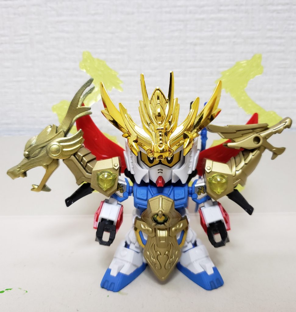 龍輝宝を装着して翔烈帝劉備にするのですが龍輝宝のパーツが一つなくしてしまった為、龍輝宝の写真は無いです。