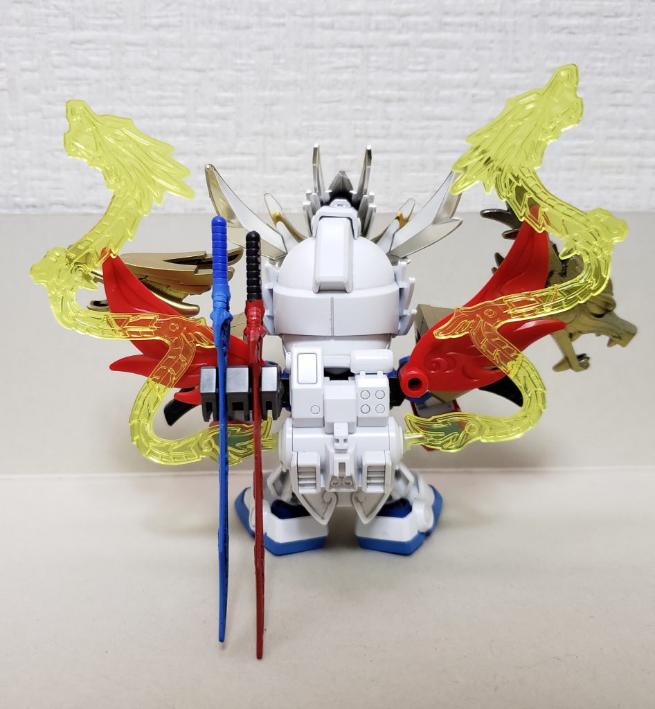 翔烈帝劉備ガンダム背面
カラーレシピ
金 ラフゴールド(右肩のみ) ブルーゴールド
白 つや消しホワイト
赤 モンザレッド
青 キャラクターブルー
黒 ブラック