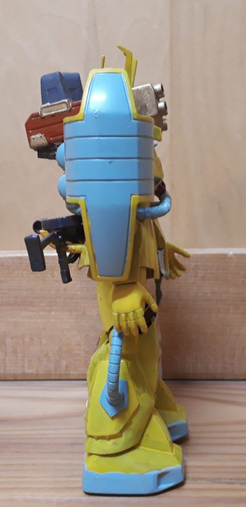 肩アーマーはそのまま
