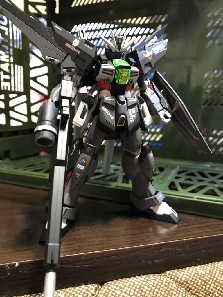 まずはお決まりの肩書きから
地球連邦軍
ロンドベル治安維持遊撃部隊
特殊戦略作戦室機動0課〝ゼロ課〟
別名〝零小隊〟
ガンダムDX〝マテリアル.バースト〟
オオグロ.タツヤ特尉搭乗機
という妄想であります✨
お気づきでしょうが、魔法科高校の劣等生でお馴染みのシスコンチートお兄さんを妄想しております😅