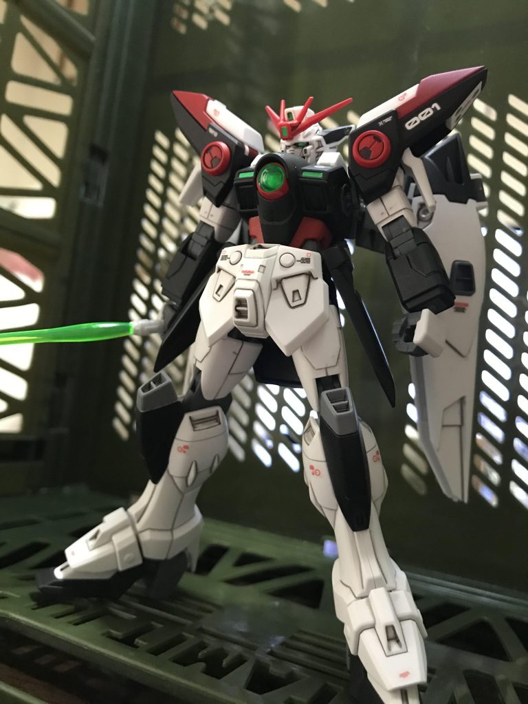 ウイングガンダムゼロ MA–9枚目/制作者：真樹京介