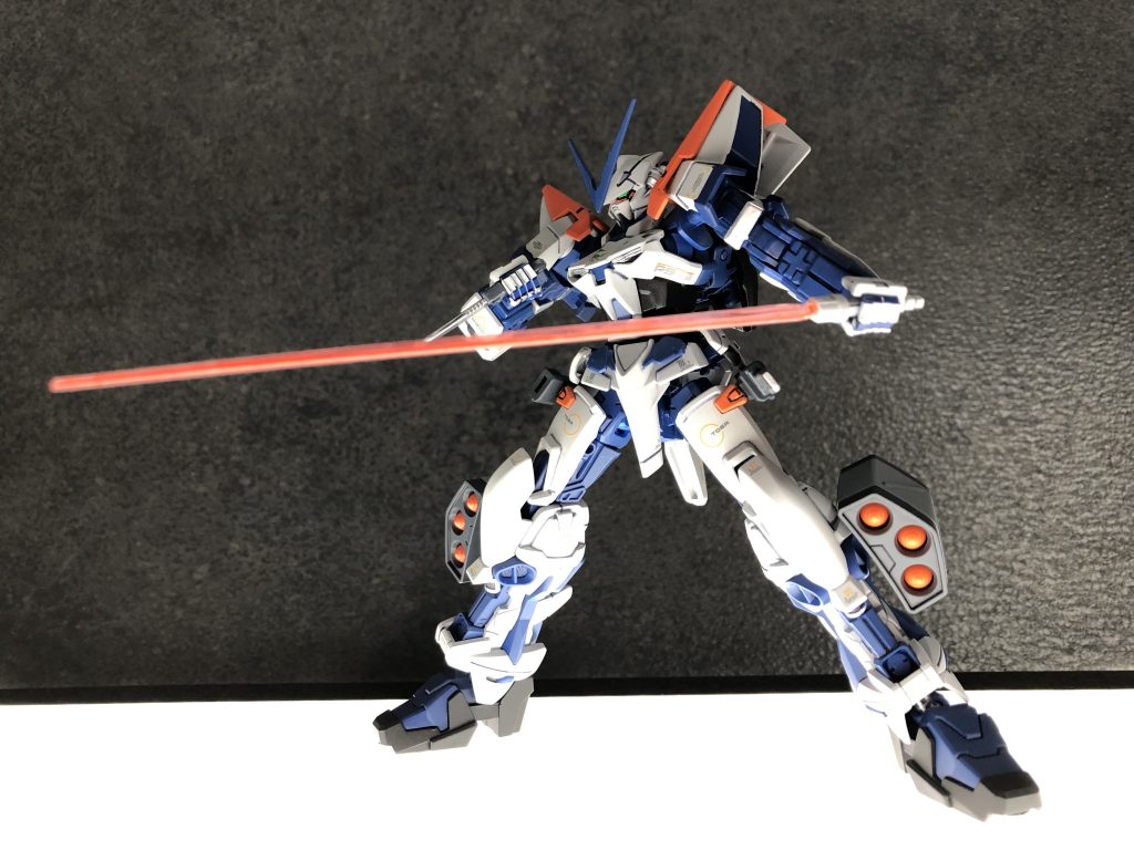 ビームサーベルもレッドフレームから笑笑かなり他力本願な装備ですねσ(^_^;)