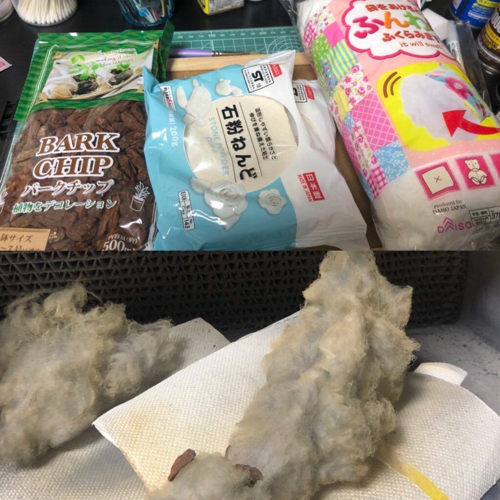 ヴィネット。
興味があったのでカミオさんの作品を参考にさせてもらいました。煙ムズイです。
色付けはベースもなんですが、いざやろうとしたら茶系の塗料を全然持ってなくて…ベースは黒サフの上にマホガニーサフ。
煙はファントムグレーとタン、至近距離からクリアブラック吹いて内部の色付けといった感じ。
材料は百均で購入、500円。
以上です。
最後までご覧いただきありがとうございますm(_ _)m
