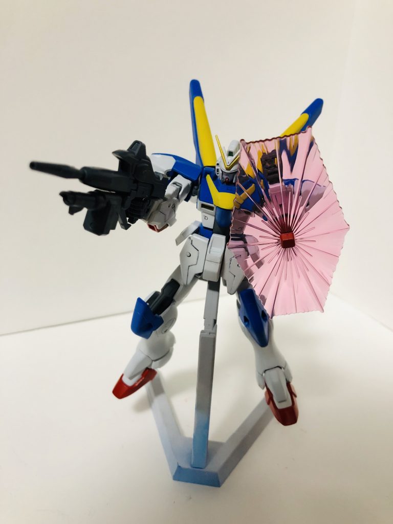 作って改めて v2ガンダムって小さいんだなと思いました。