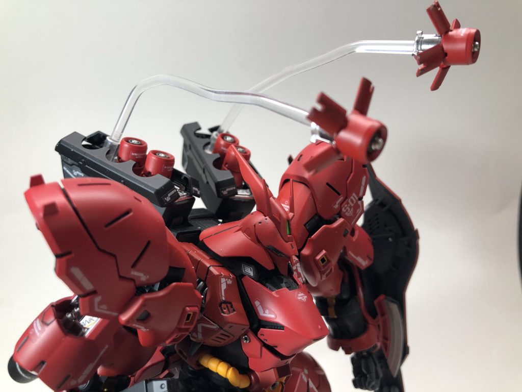 ファンネル射出イメージは、タミヤのソフトプラ棒とプラパイプを使用して作成しました。