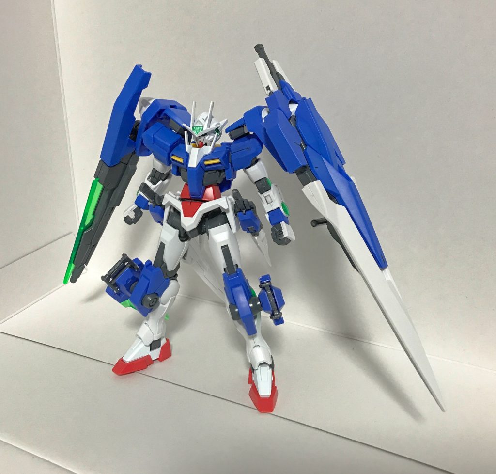 アシンメトリーでありながらバランスの良いデザイン。
ダブルオーライザーよりこっちの方が好きかも知れません。