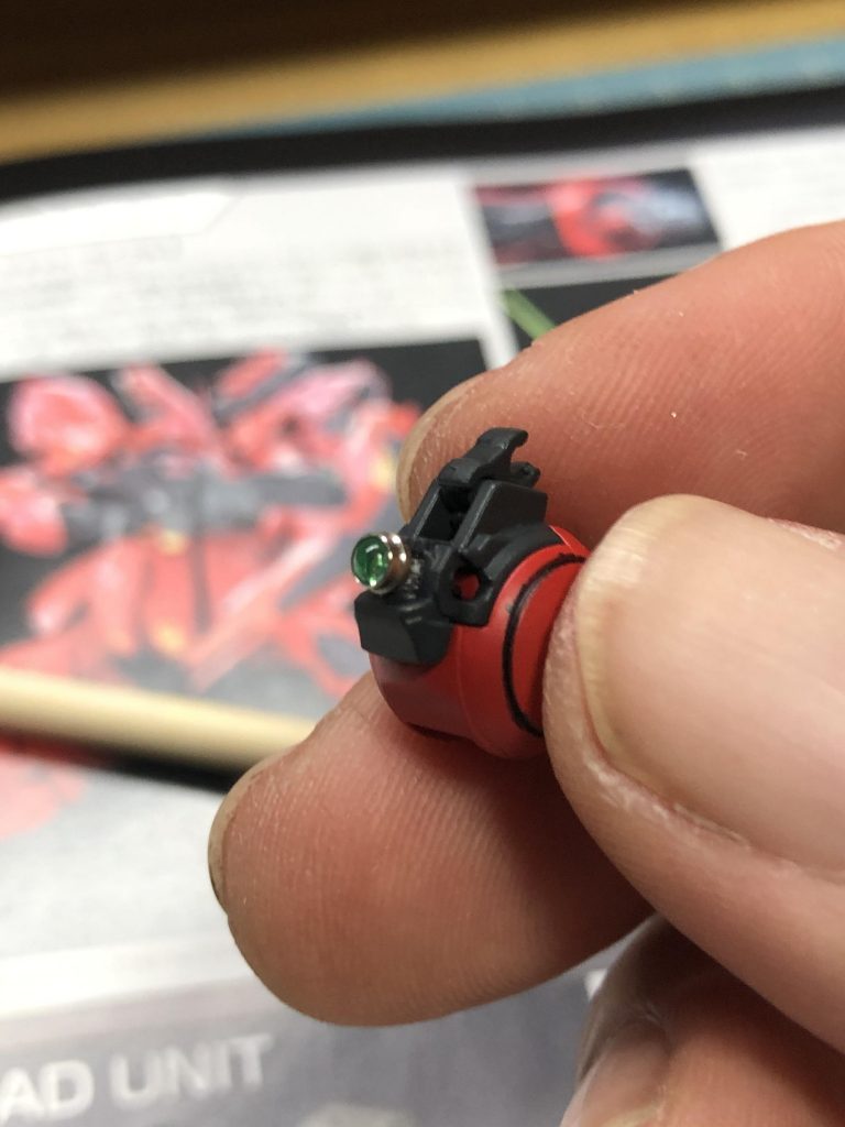 モノアイは、3mmのレンズを使用しています。