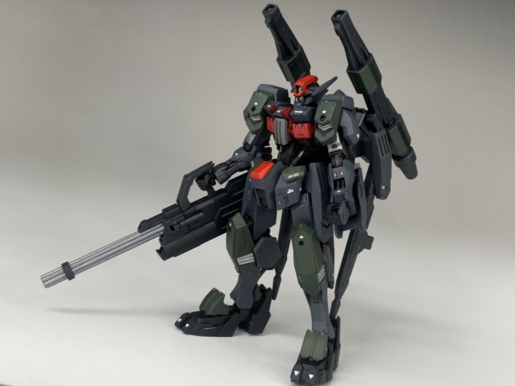 もしシノではなく違う人物の機体になり、改修を施されたらという設定で、所々フルシティのパーツを使ってます。