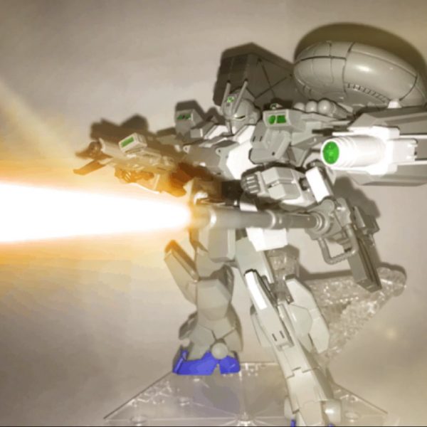 活動的な生命線「ガンダム Ez-SR ライブワイヤー」