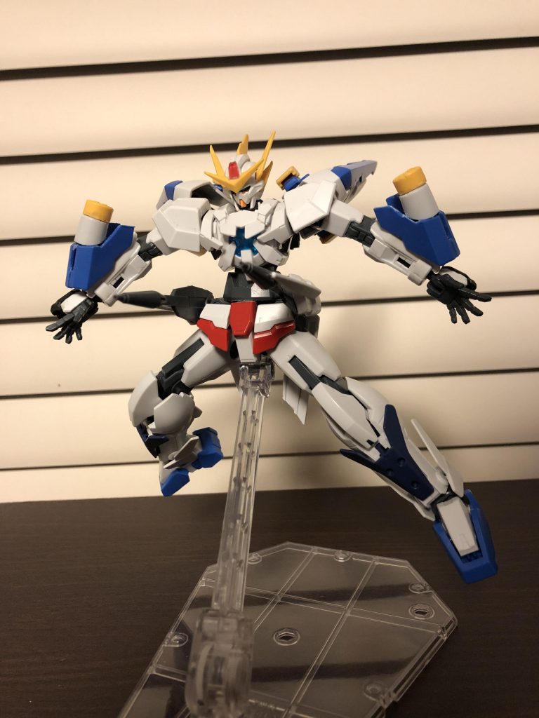 副武装のGNビームガン
主に牽制や遠距離戦用の武装。威力はあまり高くは無いが連射力が高くゼロ距離で放てばかなりダメージが入る