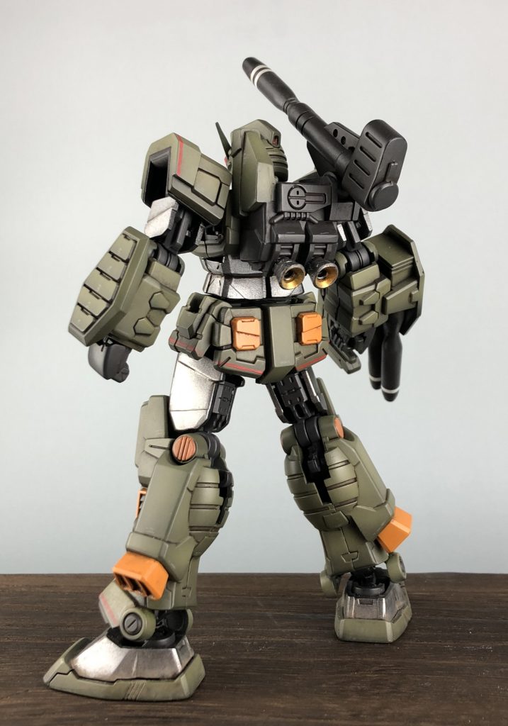 二の腕や太ももはびんぼっちゃま状態ですが、前から見れば気にならない!!