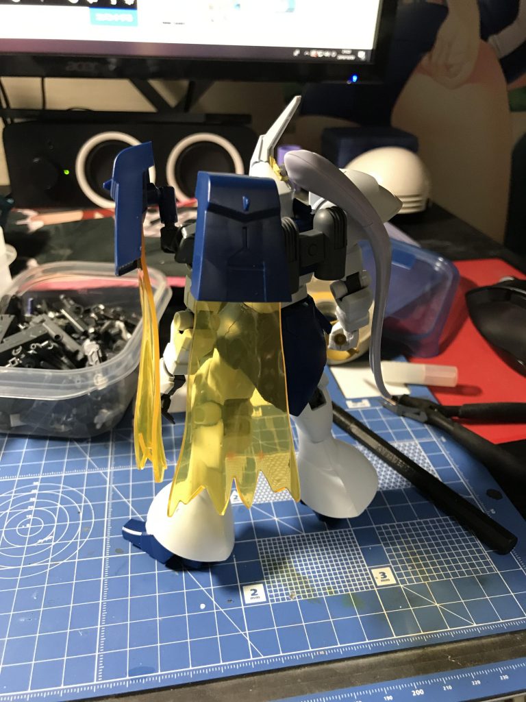 塗装前状態
ポニーテール？はフレームアームズ・ガールの迅雷、左手はバルバトスルプスレクスから流用。
元々のキットの造形がカッコよかったのであまりミキシングしませんでした。