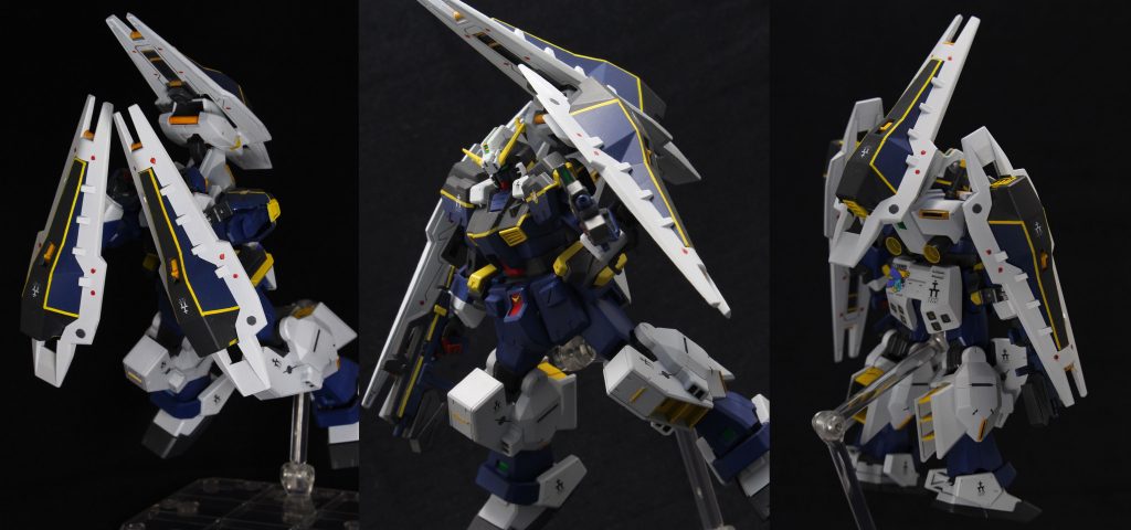 続いて高機動形態。
全部で3つのシールドブースターを用意するのは大変でした。
マスキングやポイント塗装めっちゃ頑張りました。