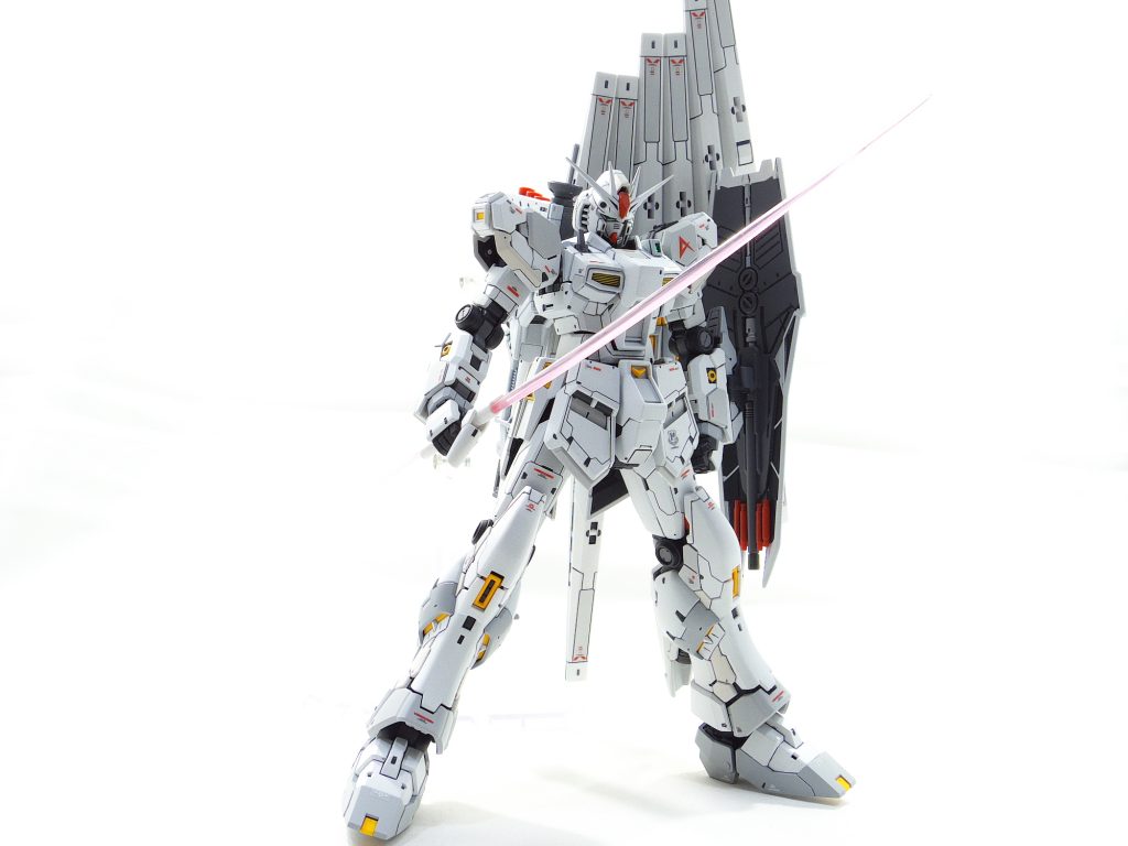 RG νガンダム–4枚目/制作者：gunplacraft