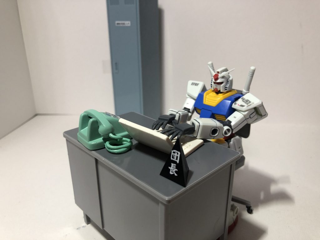 はたらくガンダム–2枚目/制作者：石の湯