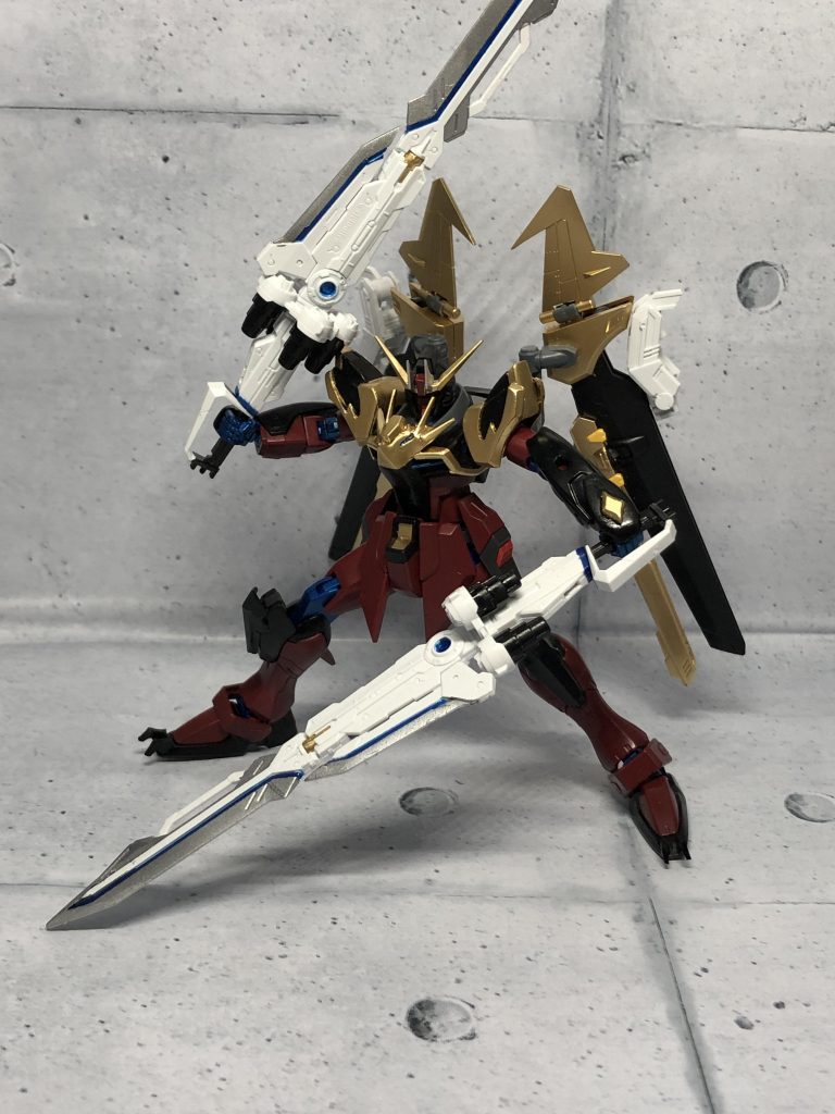 武器はドラゴン繋がりでカレト持たせてます

普通にカレト一般販売して欲しいです……