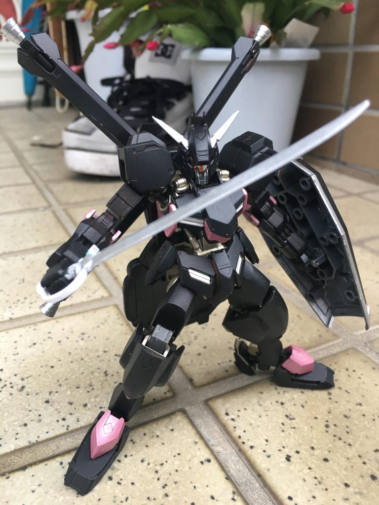 ガンダムグシオンリベイク・コールドスカル–3枚目/制作者：@Z5tVpD80wQz3irs