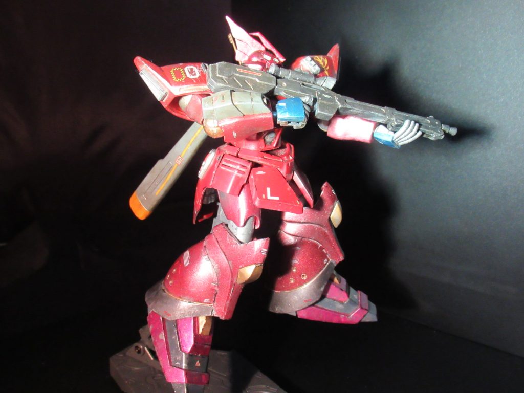 悪いが堕ちてもらおう…(多分、シャア様のゲルググかと😅)–2枚目/制作者:sora