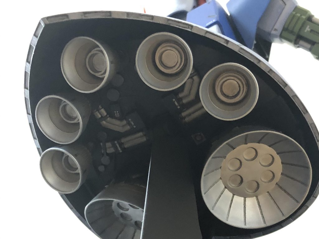 バーネア部は少し焼け感を出してみました。