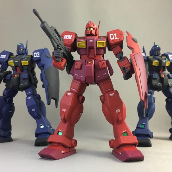 ジム・クゥエル小隊