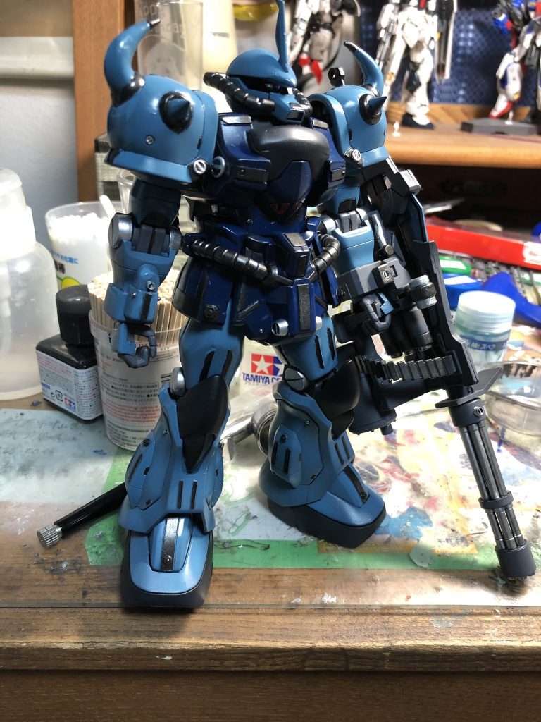 塗装 下地で黒サフ吹いたんですけど写真忘れてました 基本的にクレオスさんの新水性ホビーカラーを使用一部ガンダムマーカーやガイアノーツさんのメカサフヘビーを使用