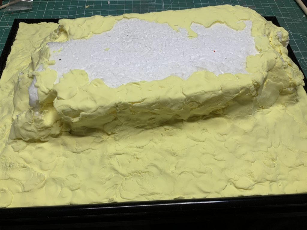 100均紙粘土で表面処理をペタペタと⋯