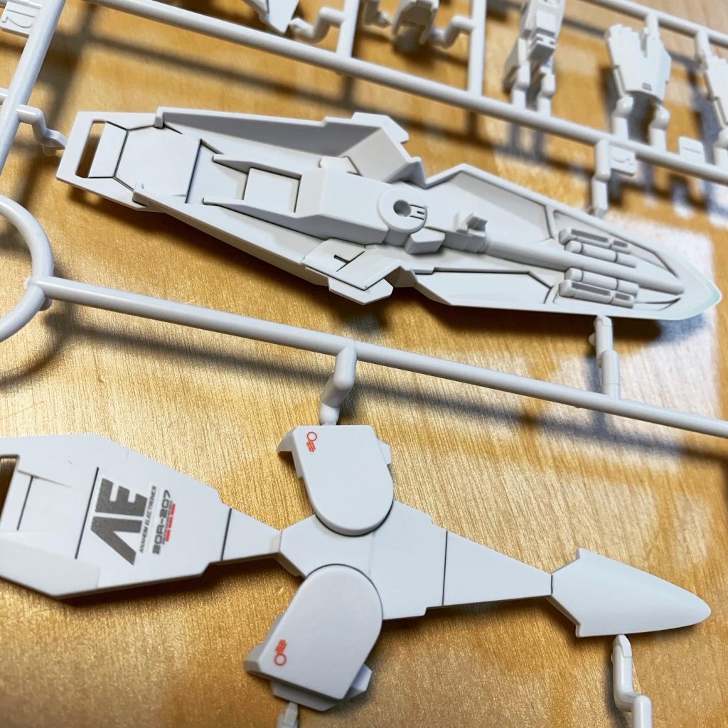 つや消し度合いがツルッとしてて、ドライブラシの汚れの引っかかり具合が、