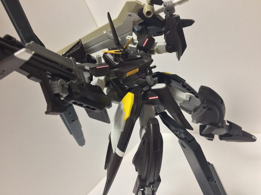 バスターソードを肩にかけるとチンピラ感増し増し