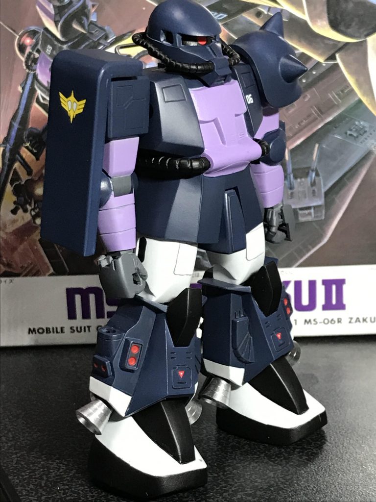 同じくウェザリング前の状態です。マスキングしきれずはみ出してしまった部分はウェザリングで何とか馴染ませました。