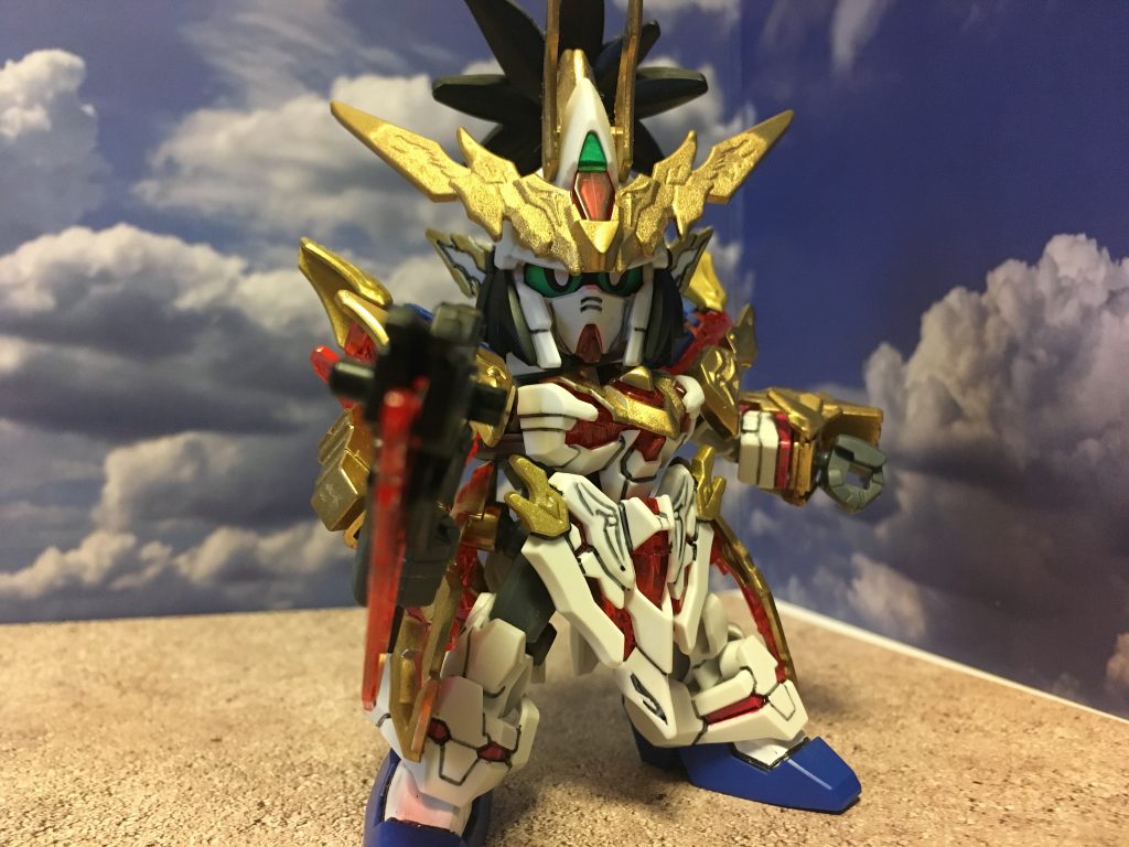 持っている武器は龍弾破刃
銃と剣を瞬時に入れ替え可能です。