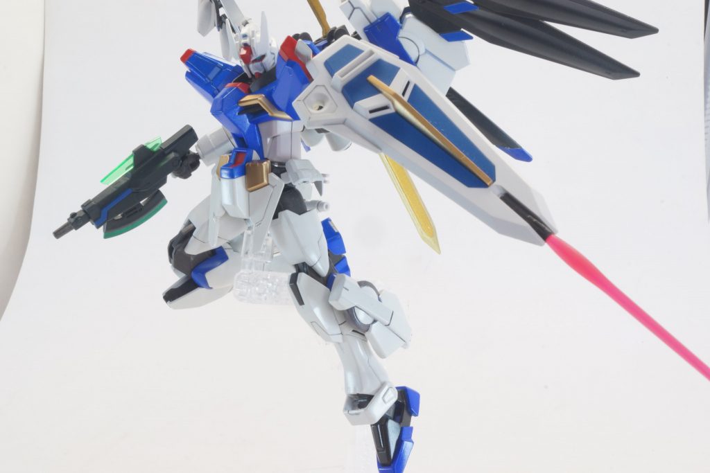 武装紹介:ラミネートアンチビームシールドALICEALICEALICEALICEALICEALICEALICEALICEALICEALICEALICE 名前こそそのままですが、素組み時に気になった裏面の空洞には積層プラ板が張られています。また、シールドの先端にはビームサーベル発振機が装備されています。ALICEALICEALICEALICEALICEALICEALICEALICEALICEALICEALICE※シールドの積層プラ板は、ビルドストライクのチョバムシールドをリスペクトしています。