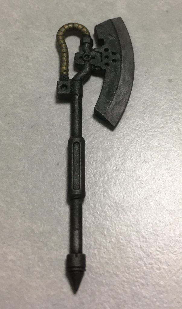 なんか綺麗な斧って感じじゃないんだよなー…と、塗装→ウォッシング→クリア→全体的にウェザリングマスター(黒&銀)で使い古し感をば。今思えば刃をガタガタにしてもよかったかも?