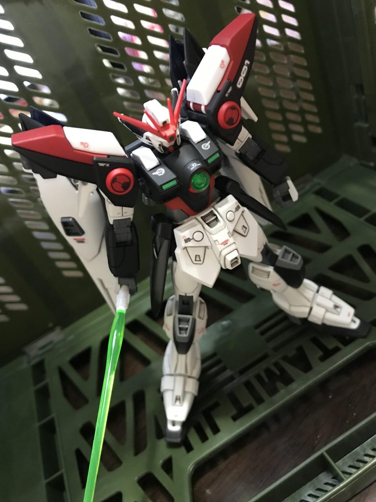 ウイングガンダムゼロ MA–6枚目/制作者：真樹京介