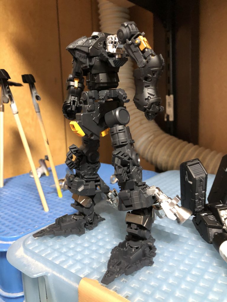 フレームは、ガイアノーツのメカサフをメイン使用しています。