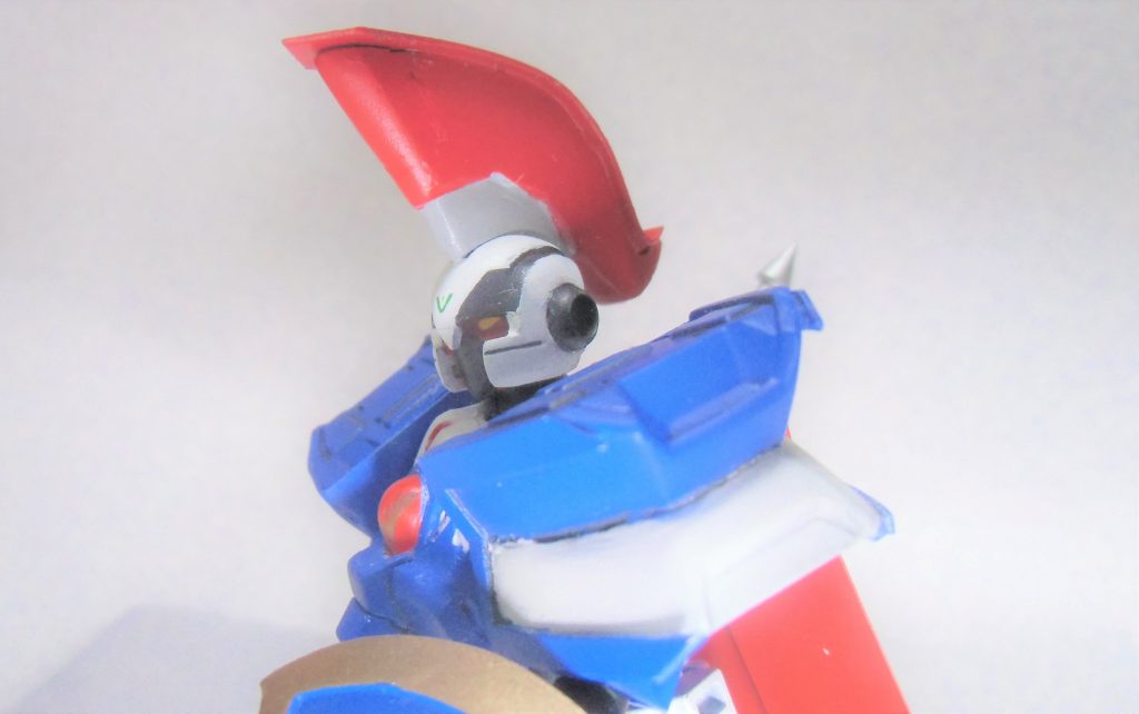 モヒカンはトールギスのトサカを芯にしてセミスクラッチしました。