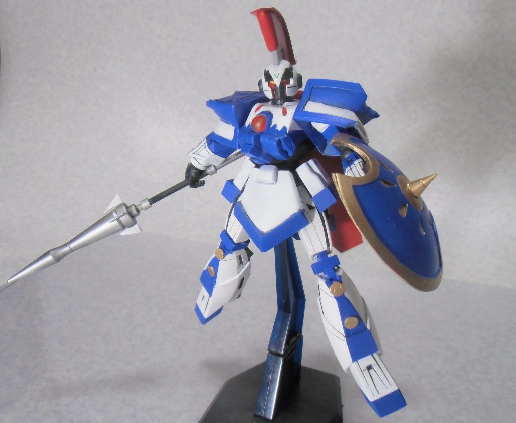 頭と首のボールジョイントの遊びが少なすぎて、首をひくポーズが取れず、いまいちポーズが決まらなかったのが少し残念でした。