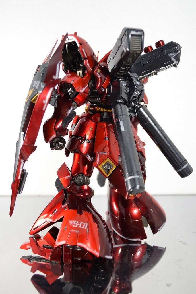 RGサザビー　メタリック塗装–3枚目/制作者：アイン