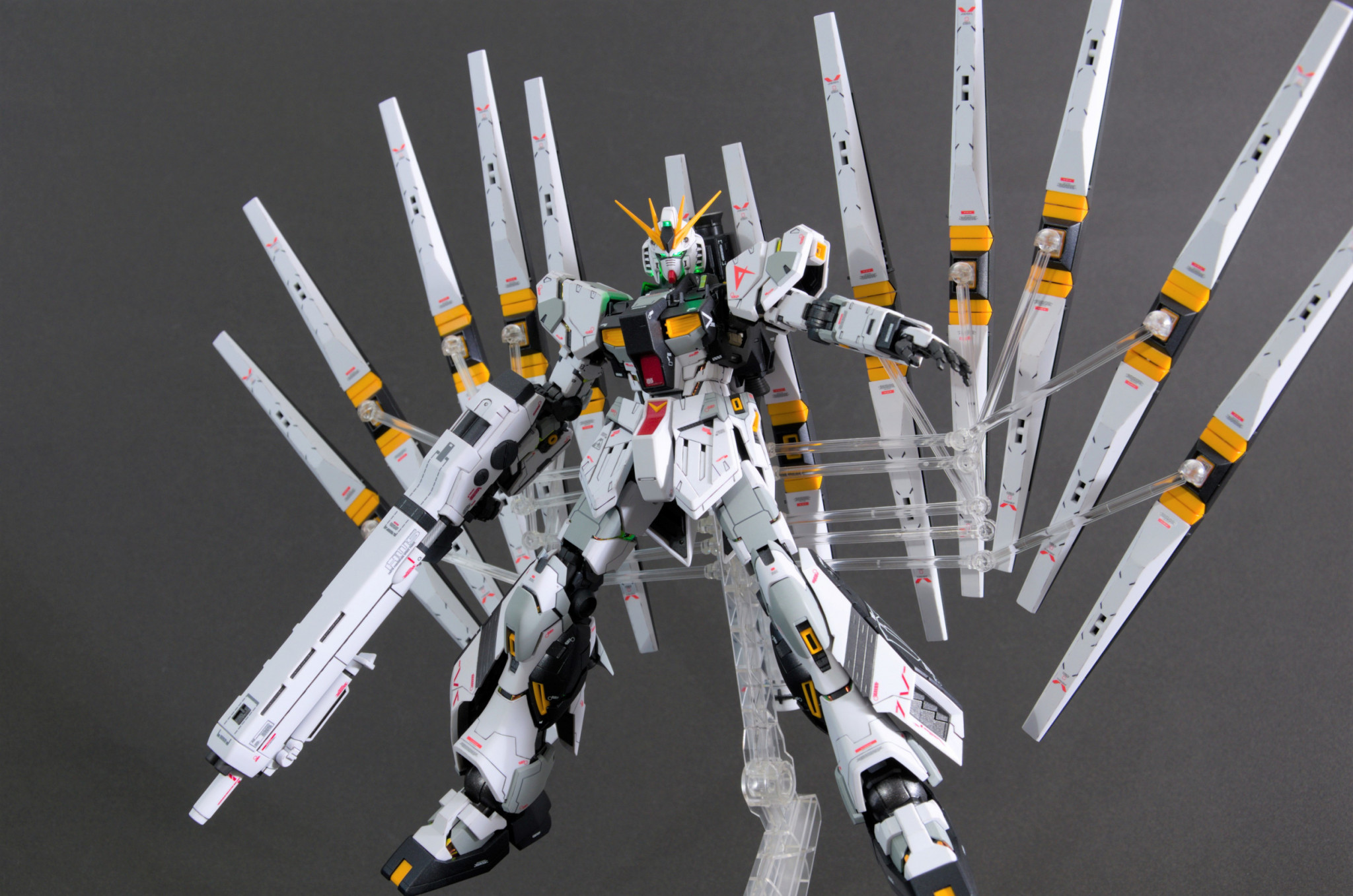 値引きする Rg Nガンダム ダブルフィンファンネル Hws サザビー ガンプラ 模型 プラモデル おもちゃ 10 985 Eur Artec Fr