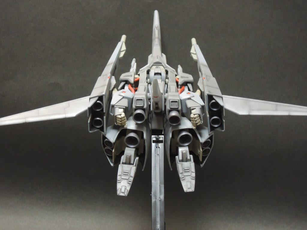 羽根はプラ板で可動式に