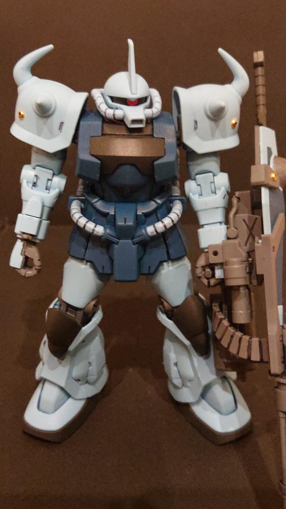 ザクF2以外では一番好きな機体です。