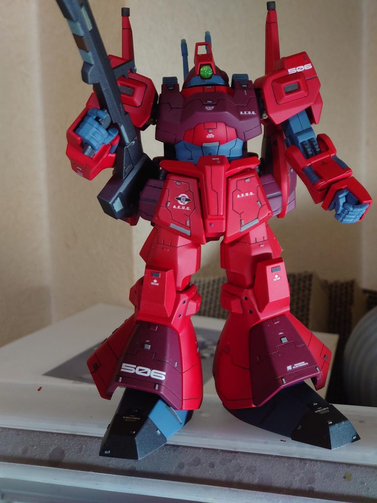 相変わらずポージング出来ません‼️