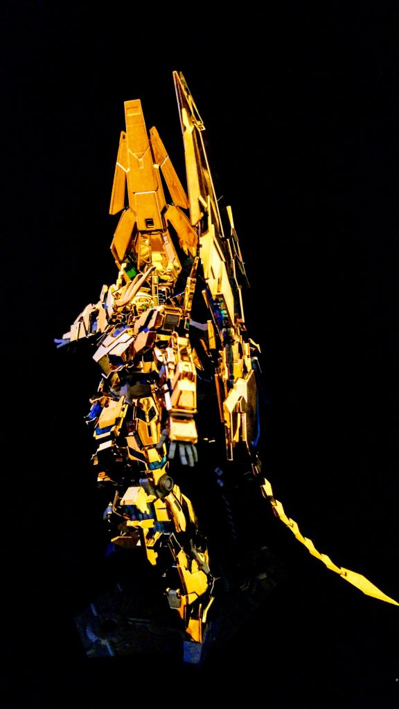 ユニコーンガンダムフェネクス–3枚目/制作者:さにくろ