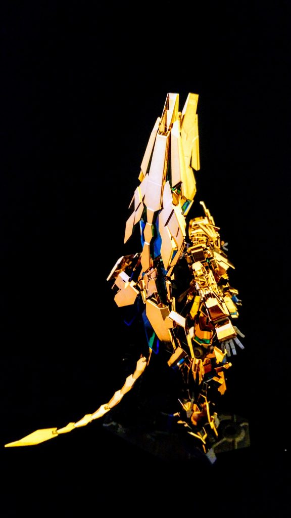 ユニコーンガンダムフェネクス–5枚目/制作者:さにくろ