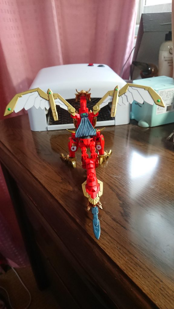 羽の金色部分を増やしてみました