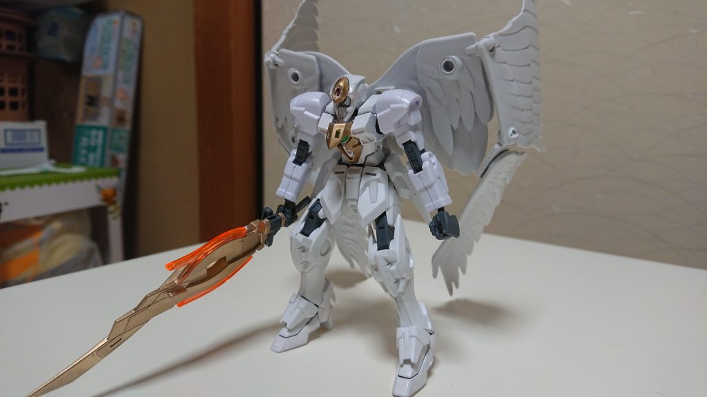 ・「敵」
突然空の向こうから現れた謎の存在。
現代の技術では解明できない技術で作られたとされており、圧倒的な力と物量で、敵を蹂躙する。
また、太古の時代にも現れたとされており、各国の天使伝説の元となったとされている。