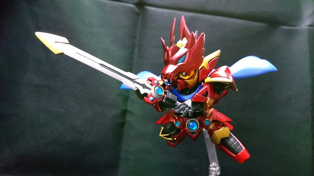 堅陣の騎士–3枚目/制作者：シズ