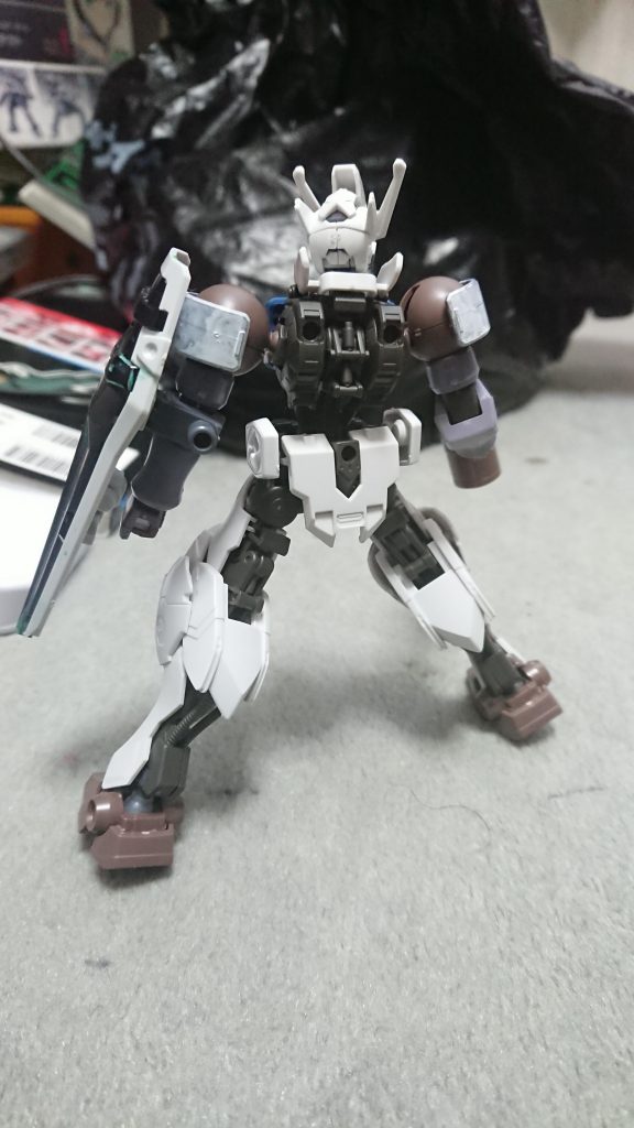 バックパックアタッチメントがあるため、規格さえ合えばRtds社製は勿論、他メーカー製バックパックを装備することができる。