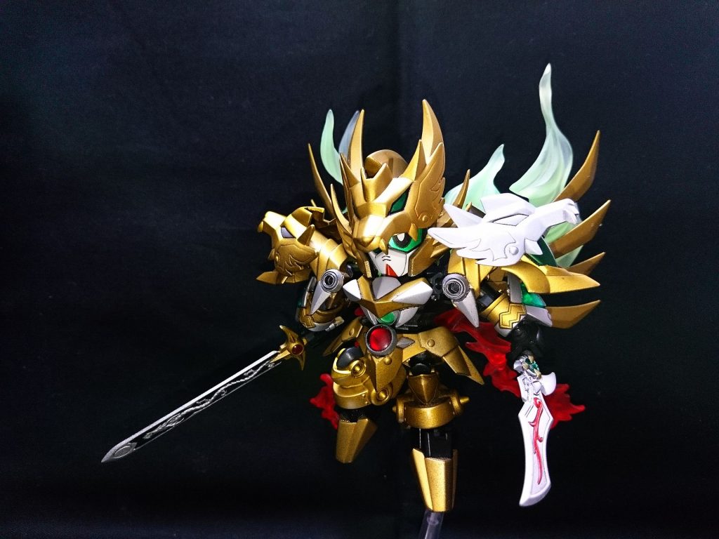 黄金の騎士 -双烈融身-–5枚目/制作者：シズ