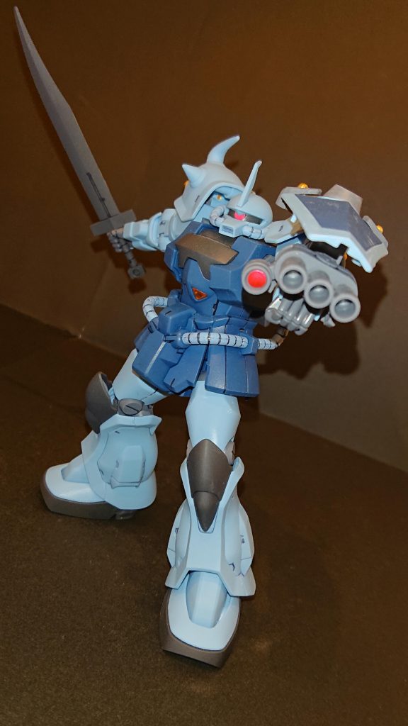 hgucグフカスタム–4枚目/制作者：ガンプラおじさん